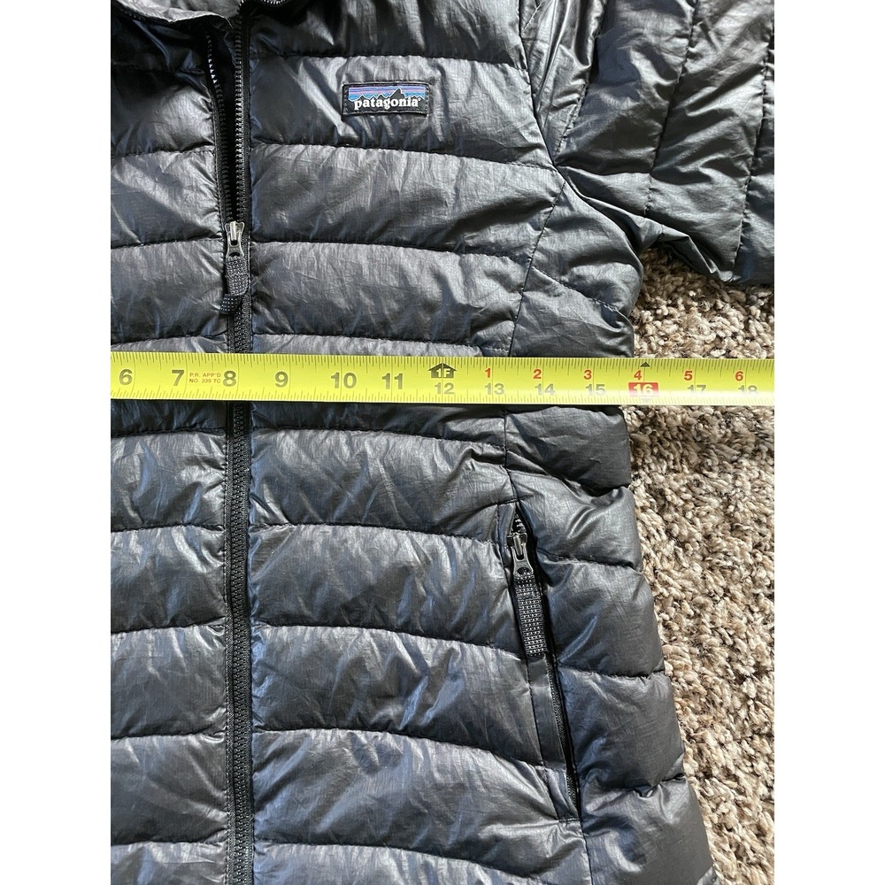 Patagonia Kids Size 10 Black Puffer Jacket Long Sleeve Full Zip - Picture 4 of 6